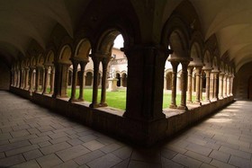 Monestir de les Avellanes