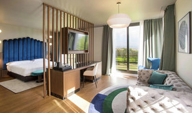 Dolce by Wyndham Barcelona Resort