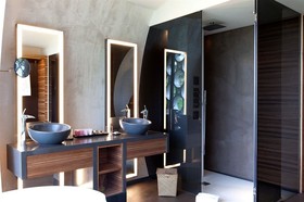 Cava & Hotel Mastinell