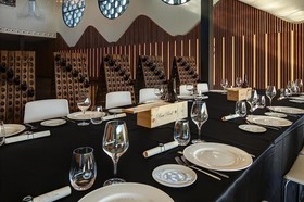 Cava & Hotel Mastinell