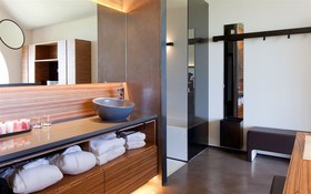 Cava & Hotel Mastinell