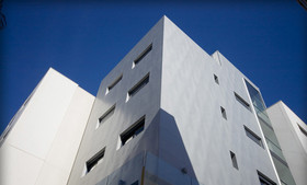 16:9 Playa Suites