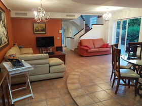 Casa En El Campo Del Golf De Playa De San Juan