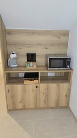 Hostal Rambla 24 by Holihome