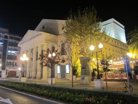 Urban Hotel