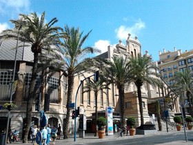 Urban Hotel
