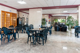 Aparthotel Era Park
