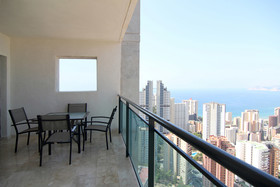 Apartamentos Benidorm Horizon by Pierre & Vacances