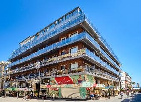 Avenida Hotel & Apartments