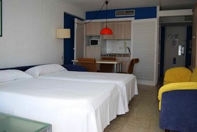 Apartamentos Belroy
