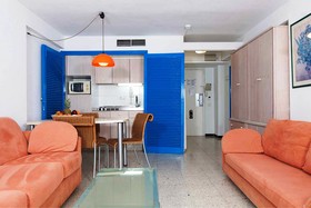 Apartamentos Belroy