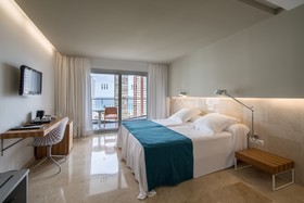Belroy Hotel & Apartmentos