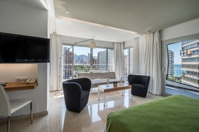 Belroy Hotel & Apartmentos