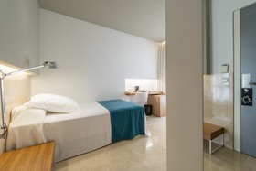 Belroy Hotel & Apartmentos