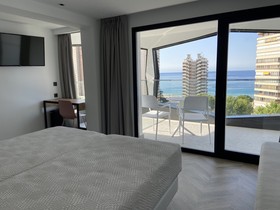 Belroy Hotel & Apartmentos