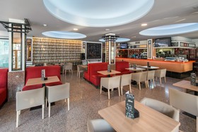 Belroy Hotel & Apartmentos