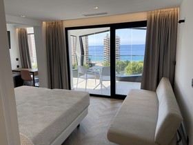 Belroy Hotel & Apartmentos