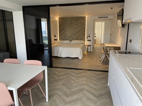 Belroy Hotel & Apartmentos