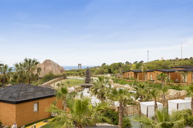 Magic Natura - Animal, Waterpark & Polynesian Lodge Resort