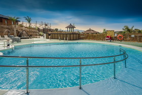 Magic Natura - Animal, Waterpark & Polynesian Lodge Resort