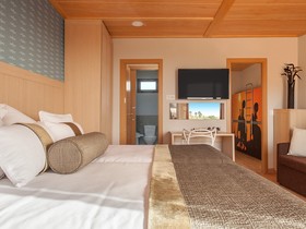 Magic Natura - Animal, Waterpark & Polynesian Lodge Resort