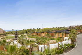 Magic Natura - Animal, Waterpark & Polynesian Lodge Resort