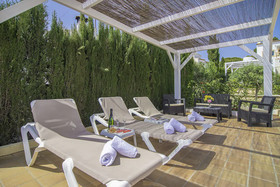 Villas Guzman-Casa del Rull