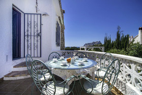 Villas Guzman-Casa del Rull