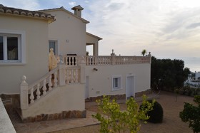 Villa Lirios