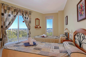 Holiday Villa Estacion