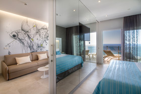 ESTIMAR Calpe Suitopia 3 & Three