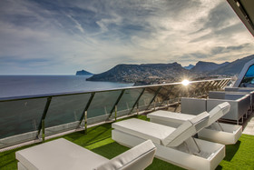 ESTIMAR Calpe Suitopia 3 & Three