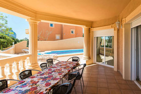 Villa Adoracion