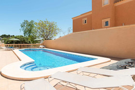 Villa Adoracion