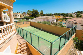 Villa Adoracion
