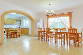 Villa Avellana