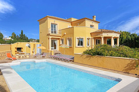 Villa Bienvenido
