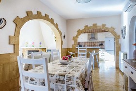 Villa Loly