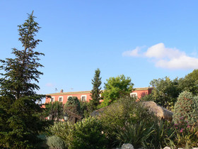 Hotel Caseta Nova