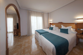La Laguna Spa & Golf