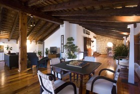 Hotel Boutique Nou Romà