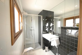 Hotel Boutique Nou Romà
