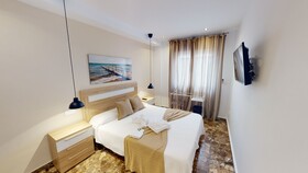 Room Boutique 32