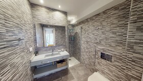 Room Boutique 32