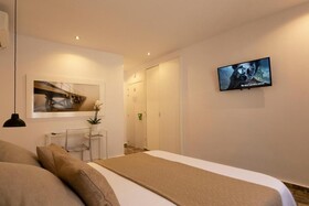 Room Boutique 32