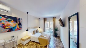 Room Boutique 32