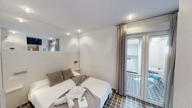Room Boutique 32