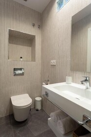 Room Boutique 32
