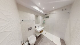 Room Boutique 32
