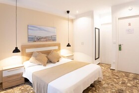 Room Boutique 32